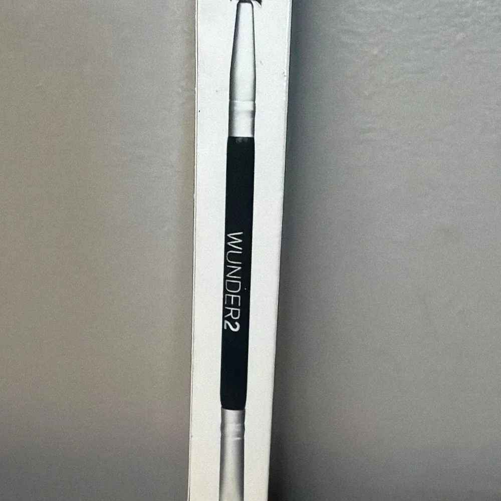 Wunder2 Wunderbrow Dual Precision Eyebrow Brush Angled Spoolie NEW IN BOX